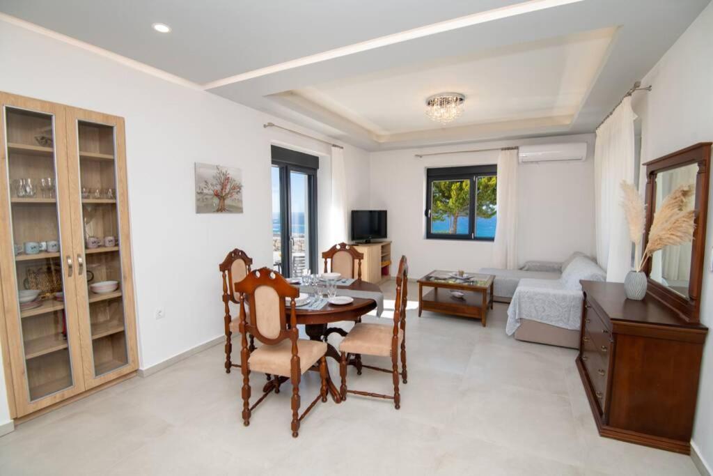 George'S Apartment Rethymno  ภายนอก รูปภาพ